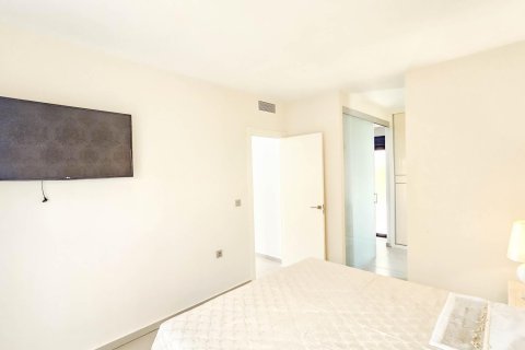 Villa for sale in Ciudad Quesada, Alicante, Spain 3 bedrooms, 125 sq.m. No. 155210 - photo 2