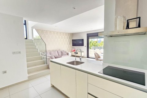 Villa for sale in Ciudad Quesada, Alicante, Spain 3 bedrooms, 125 sq.m. No. 155210 - photo 15