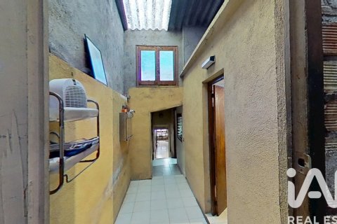 House for sale in Tortosa, Tarragona, Spain 9 bedrooms, 435 sq.m. No. 185391 - photo 14