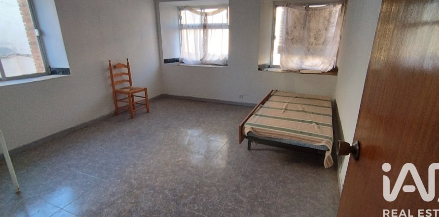 House in Salamanca, Spain 5 bedrooms, 256 sq.m. No. 185388