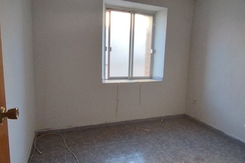 House for sale in Salamanca, Spain 5 bedrooms, 256 sq.m. No. 185388 - photo 5
