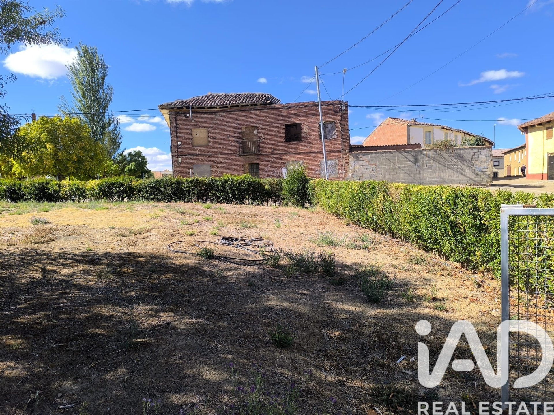 Land plot in Pajares De Los Oteros, Leon, Spain 896 sq.m. No. 185389