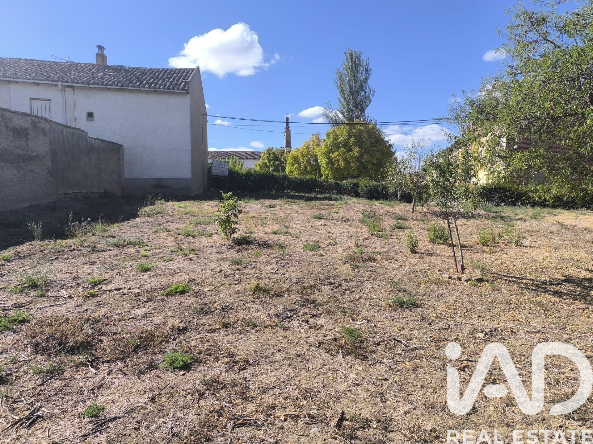Land plot in Pajares De Los Oteros, Leon, Spain 896 sq.m. No. 185389