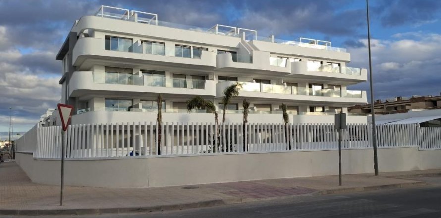 Appartamento a Orihuela, Alicante, Spagna 2 camere da letto, 77 mq. N° 170363