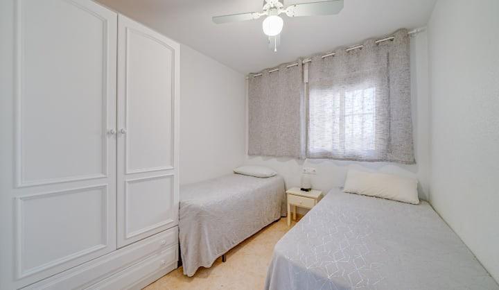 Lägenhet i Villajoyosa, Alicante, Spanien 2 sovrum, 73 kvm. Nr. 167642