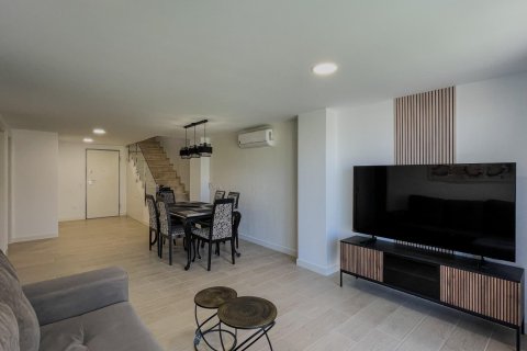 Penthouse w Finestrat, Alicante, Hiszpania 5 sypialni, 222 mkw. nr 167644 – zdjęcie 4