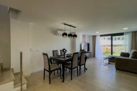 Penthouse w Finestrat, Alicante, Hiszpania 5 sypialni, 222 mkw. nr 167644 – zdjęcie 8