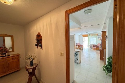 Продажа квартиры в Торревьеха, Аликанте, Испания 2 спальни, 99м2 №184228 - фото 4