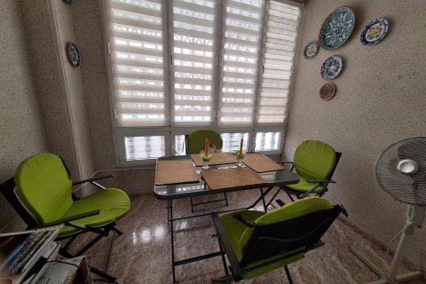 Wohnung zum Verkauf in Torrevieja, Alicante, Spanien 2 Schlafzimmer, 76 m2 Nr. 184227 - Foto 3