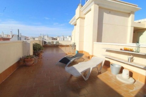 Apartamento en Torrevieja, Alicante, España 2 dormitorios, 85 m2 No. 184230