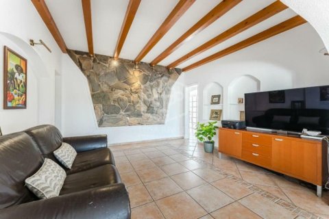 Villa à vendre Guia de Isora, Tenerife, Espagne, 5 chambres, 214 m2 No. 139592 - photo 11