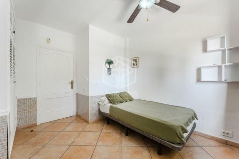 Villa à vendre Guia de Isora, Tenerife, Espagne, 5 chambres, 214 m2 No. 139592 - photo 23
