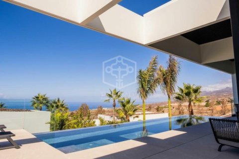 Villa à vendre Guia de Isora, Tenerife, Espagne, 4 chambres, 430 m2 No. 139591 - photo 2