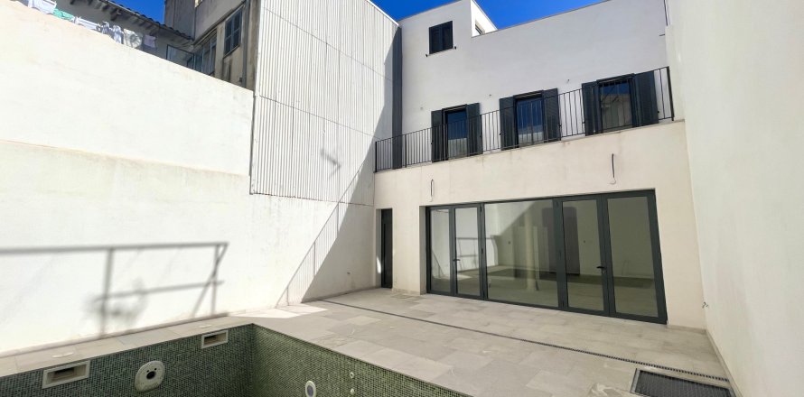 Townhouse Manacor, Mallorca, Espagne 3 chambres, 130 m2 No. 139595