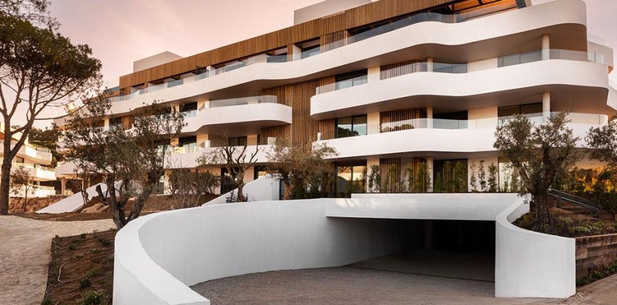 Apartment à San Roque, Cadiz, Espagne 1 chambre, 158 m2 No. 139684