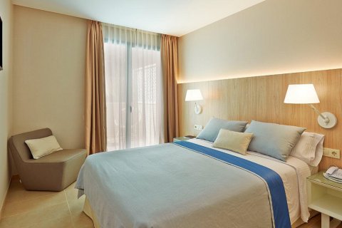 Lokal usługowy w Barcelona, Hiszpania 1030 mkw. nr 141212 – zdjęcie 4