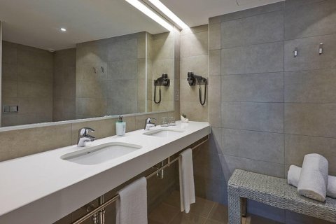 Lokal usługowy w Barcelona, Hiszpania 1030 mkw. nr 141212 – zdjęcie 5