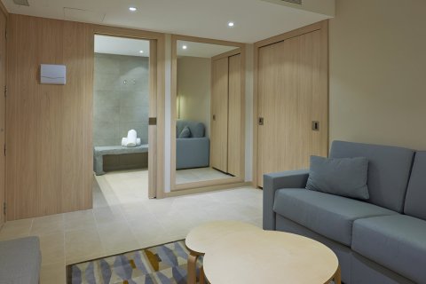 Lokal usługowy w Barcelona, Hiszpania 1030 mkw. nr 141212 – zdjęcie 1