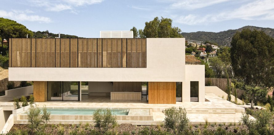 Hus i Teia, Barcelona, Spanien 4 sovrum, Nr. 141209