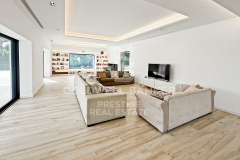 Продажа дома в Сан-Андреу-де-Льяванерес, Барселона, Испания 8 спален, 763м2 №156815 - фото 7