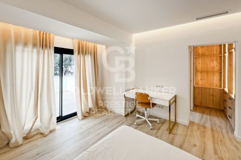 Продажа дома в Сан-Андреу-де-Льяванерес, Барселона, Испания 8 спален, 763м2 №156815 - фото 19