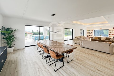 Talo myytävänä Sant Andreu de Llavaneres, Barcelona, Espanja, 8 makuuhuonetta, 763 m2 No. 156815 - kuva 27