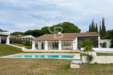 Продажа дома в Сан-Андреу-де-Льяванерес, Барселона, Испания 8 спален, 763м2 №156815 - фото 2