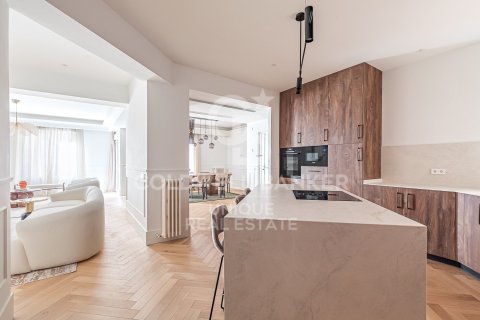 Apartamento en venta en Madrid, España 4 dormitorios, 287 m2 No. 156816 - foto 13