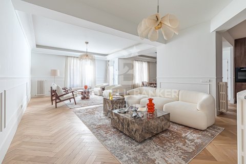 Apartamento en venta en Madrid, España 4 dormitorios, 287 m2 No. 156816 - foto 5