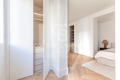 Apartamento en venta en Madrid, España 4 dormitorios, 287 m2 No. 156816 - foto 28