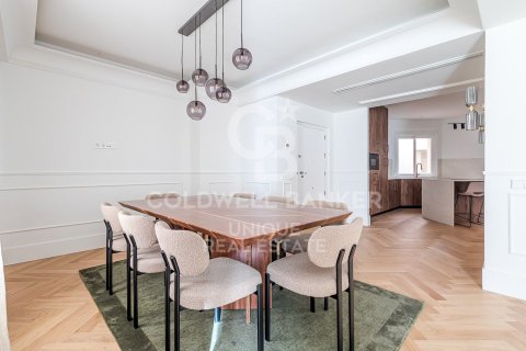 Apartamento en venta en Madrid, España 4 dormitorios, 287 m2 No. 156816 - foto 12