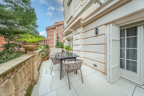 Продажа квартиры в Барселона, Испания 7 спален, 450м2 №156820 - фото 11