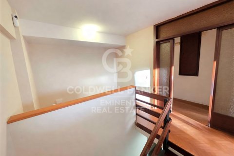 Bliźniak w Barcelona, Hiszpania 3 sypialnie, 124 mkw. nr 156821 – zdjęcie 5