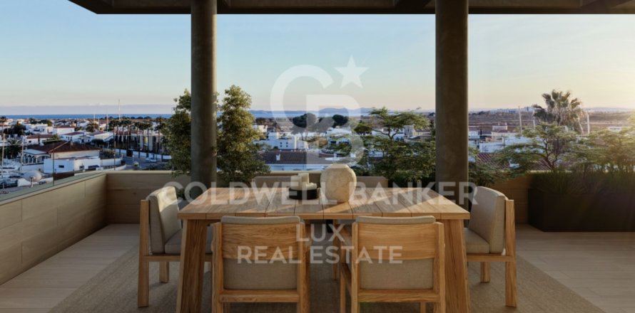 Penthauss Roses, Girona, Spānijā 3 istabas, 104 m2 Nr. 156818