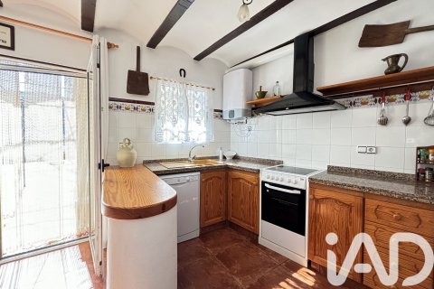 Villa till salu i Vall De Gallinera, Alicante, Spanien 2 sovrum, 151 kvm. Nr. 188324 - foto 12
