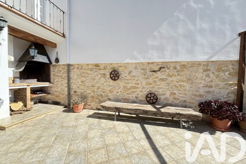 Villa till salu i Vall De Gallinera, Alicante, Spanien 2 sovrum, 151 kvm. Nr. 188324 - foto 20