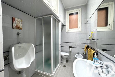 Appartamento in vendita a Madrid, Spagna 4 camere da letto, 124 mq. N° 188322 - foto 27