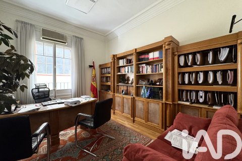Appartamento in vendita a Madrid, Spagna 4 camere da letto, 124 mq. N° 188322 - foto 1