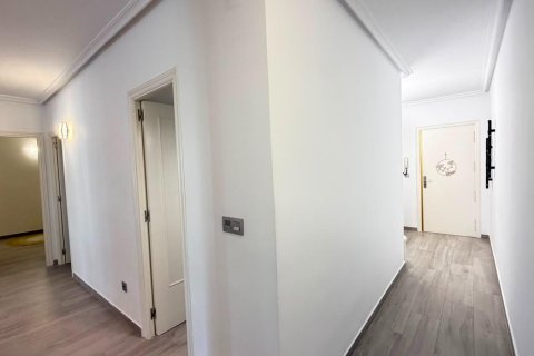 Apartamento en venta en Torrevieja, Alicante, España 3 dormitorios, 114 m2 No. 190263 - foto 5