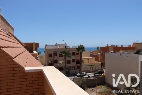Huoneisto myytävänä Roquetas de Mar, Almeria, Espanja, 4 makuuhuonetta,  No. 193493 - kuva 17