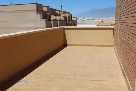 Huoneisto myytävänä Roquetas de Mar, Almeria, Espanja, 4 makuuhuonetta,  No. 193493 - kuva 16