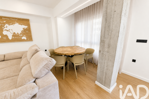 Apartment for rent in Murcia, Spain 3 bedrooms, 103 sq.m. No. 193488 - photo 2