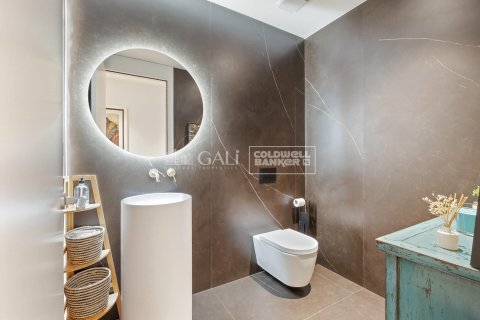 Apartamento en venta en Principado De Andorra (Ninguna Poblacion Tiene C.P.), Lérida, España 3 dormitorios, 280 m2 No. 157137 - foto 17