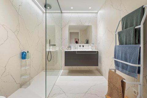 Apartamento en venta en Principado De Andorra (Ninguna Poblacion Tiene C.P.), Lérida, España 3 dormitorios, 280 m2 No. 157137 - foto 16