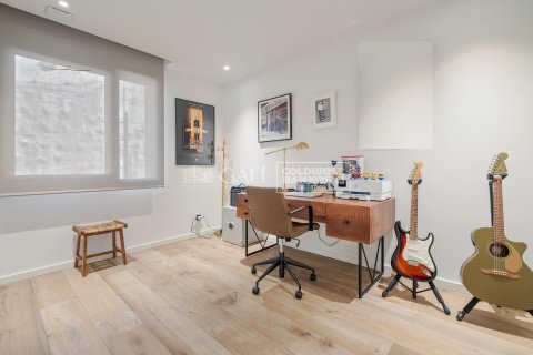 Apartamento en venta en Principado De Andorra (Ninguna Poblacion Tiene C.P.), Lérida, España 3 dormitorios, 280 m2 No. 157137 - foto 13