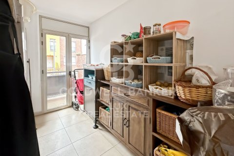 Сasa en venta en Vic, Barcelona, España 4 dormitorios, 251 m2 No. 157136 - foto 15