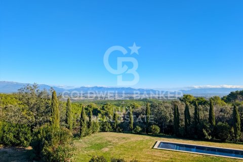 House for sale in Llers, Girona, Spain 15 bedrooms, 2429 sq.m. No. 157135 - photo 2
