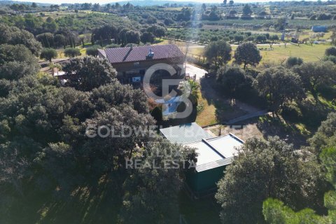 House for sale in Llers, Girona, Spain 15 bedrooms, 2429 sq.m. No. 157135 - photo 24