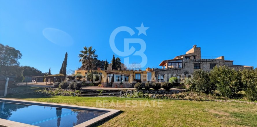 House in Llers, Girona, Spain 15 bedrooms, 2429 sq.m. No. 157135