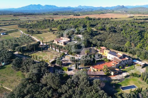 House for sale in Llers, Girona, Spain 15 bedrooms, 2429 sq.m. No. 157135 - photo 22